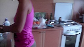 Jocelyn in golden-hair amateur girl gives a blowjob