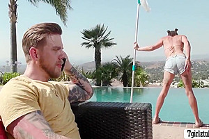Kalli Grace And Steve Rickz - Cant Resist The Big Ass Ts Pool Cleaner 6 Min