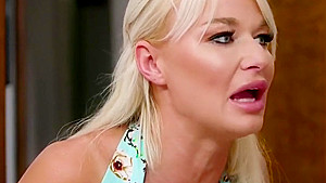 Kenna James teases her clit while ass tongued by stepmom