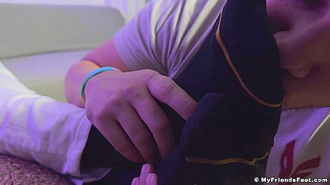 Kevin's Feet Worshiped - Kevin