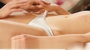 Kissable Teenie Gapes Tight Kitty And Loses Virginity
