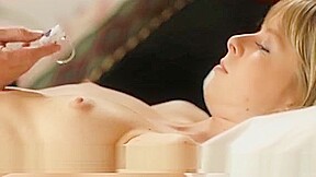 Kissable Teenie Gapes Tight Kitty And Loses Virginity
