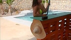 Latin girl in green bikini fuck