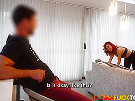 Latina Peli Roja Le Rompen El Culo