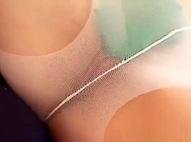 Leggy vixen Leo loves filthy nylon hose screw