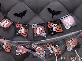 Lelya Mult - Couple Celebrates Halloween By Having Threeway With Redhead