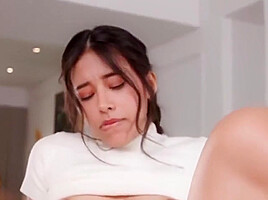 Leyla Grey - I Love It Inside