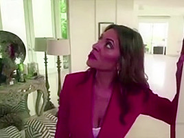 Lovely College Babe Paris Gets Fuck