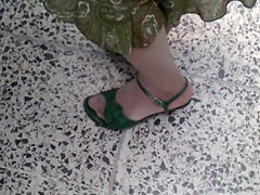 MADURITA CON PANTIMEDIAS BLANCAS