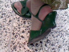 MADURITA CON PANTIMEDIAS BLANCAS