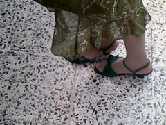 MADURITA CON PANTIMEDIAS BLANCAS