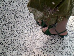 MADURITA CON PANTIMEDIAS BLANCAS