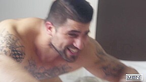 MEN - Athletic William Seed Tries Bottoming With A Muscular Top For The First Time And He Loves It