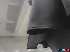 MILF upskirt action filmed by experienced