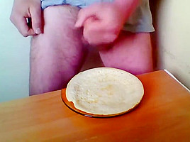 Man eating own cum with food! Hair cock :-)