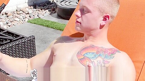ManRoyale Innocent hunk sun tanning fuck and facial