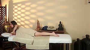 Massage Amateur Reluctantly Sucks Her Masseur