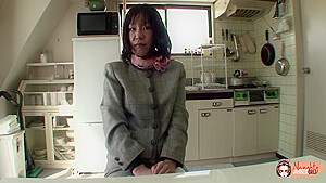 Mature And Polite Sucks On Cock And Gets Teased By Sex Toys - Makiko Nakane