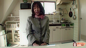 Mature And Polite Sucks On Cock And Gets Teased By Sex Toys - Makiko Nakane