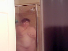 Mature fat wife caught in shower