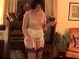 Megan on voyeurcam stripping for the neighbors