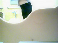 Mexican maid spied as she urgently peed