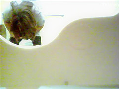 Mexican maid spied as she urgently peed