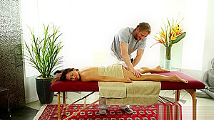 Mislead babe massage cum