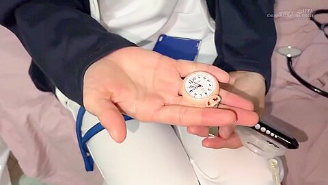 Mogi-111 [first Shot] A Nurse Who Has Been Active For 2