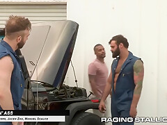 Muscle Hunk Groupsex Compilation