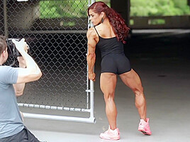 Muscular Readhead Babe