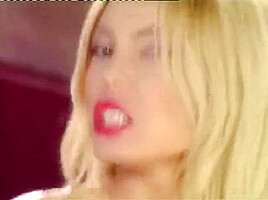 Nacho Vidal gets worked over by two gorgeous models
