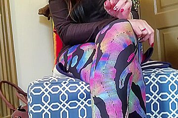 New pedicure, wet pussy