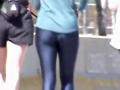 Nice ass in spandex pants by the lewd man 01zm