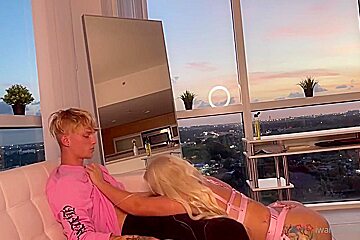 Nina Kayy In Fucks And Misses The Cumshot