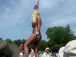 Nudes-a-poppin 2016 - 005