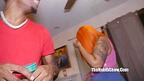 OMG so damm thick newbie Liyah da Bunni fucks Stretch3x