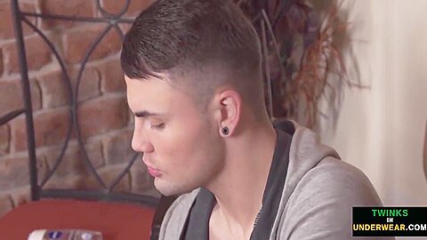 Oiled Up Massage Twink Blows His Load 6 Min