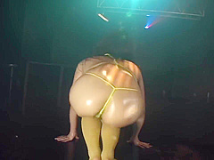 Oily Micro Bikini Dance(upscaled) - Mei Wakatsuki