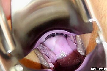 Oldpussyexam - Beatrix 2