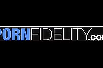 Olivia Austin And Porn Fidelity In Knows The Secret To A Happy Marriage