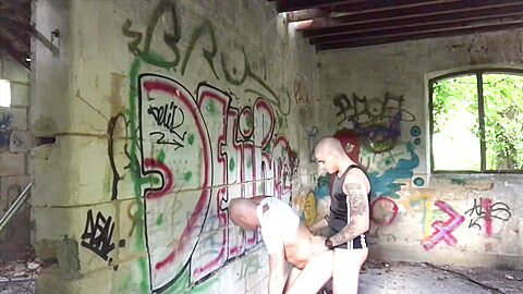 Outdoor Cruising With Jess Used Raw By John Strap - RawPornSpy