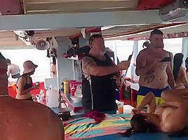 Pattaya party on boat