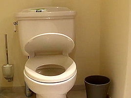 Pee farts