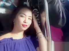 Phillipinne slut is paid by tourist
