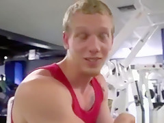 Picking up guy at the gym