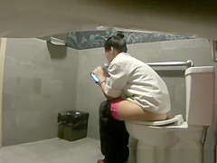 Pissing and smoking electronic cigar