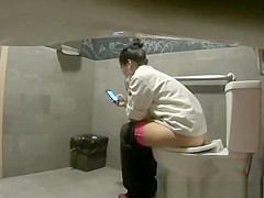 Pissing and smoking electronic cigar