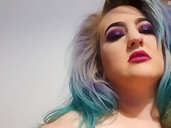 Plays Her Pussy