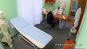 Pregnant babe fucked by her doctor in fake hospital